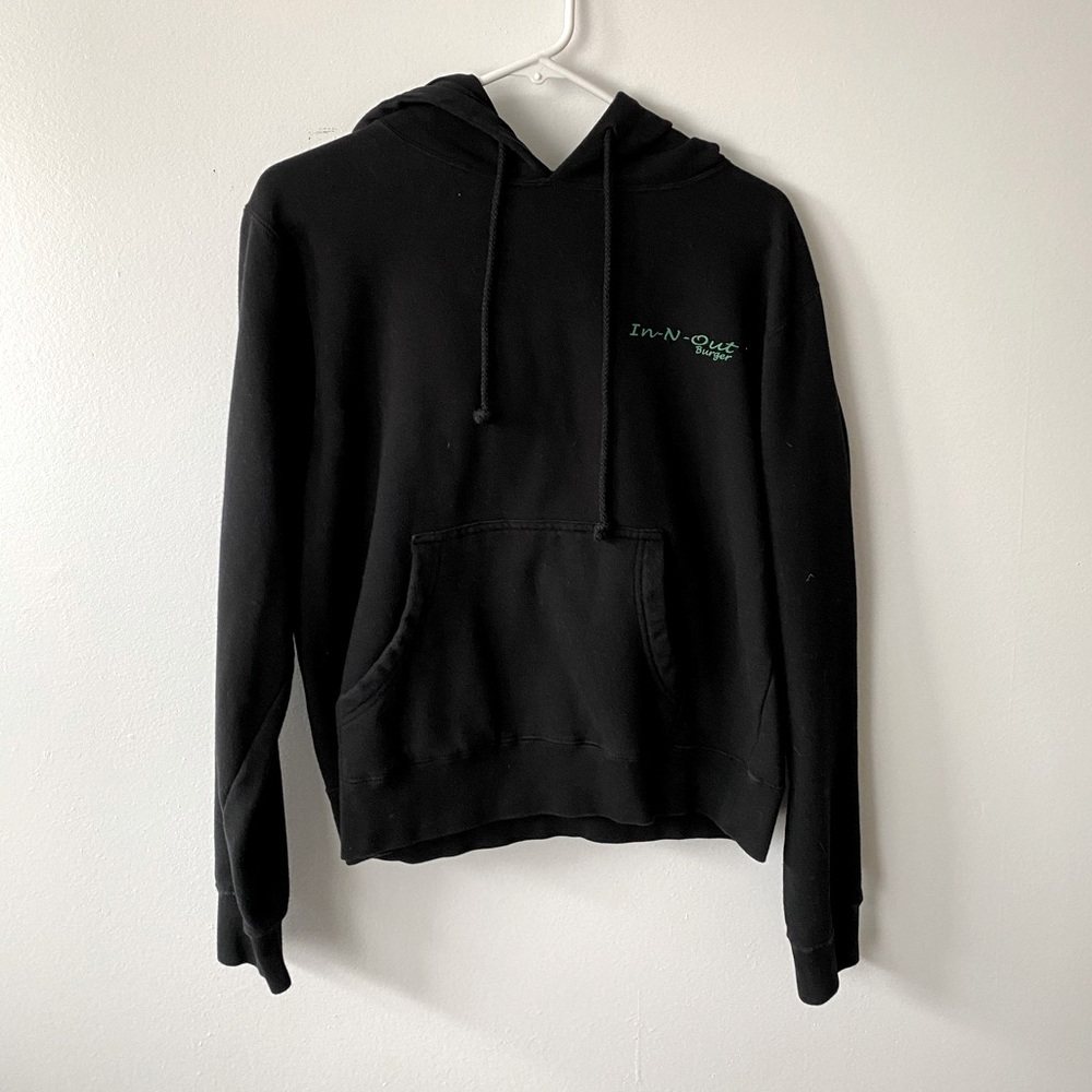 In N Out Hoodie M